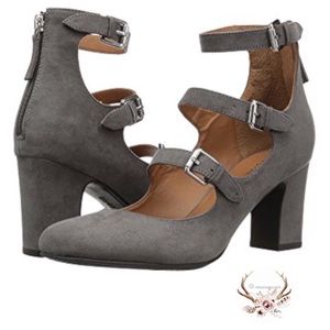 Indigo Rd Grey Buckle Mary Janes NWOB Size 7.5